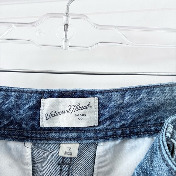 Universal Thread Baggy Wide Leg Cargo Jeans Womens 12 High Rise Light Wash - Picture 3 of 3